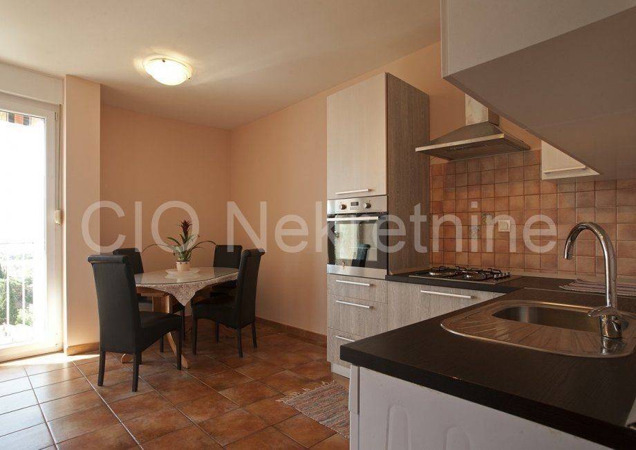 Flat in a building, Sale, Split, Split