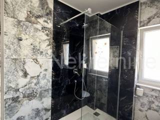 Flat in a building, Sale, Okrug, Okrug Gornji