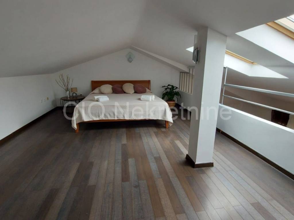 Flat in a building, Rent, Podstrana, Podstrana