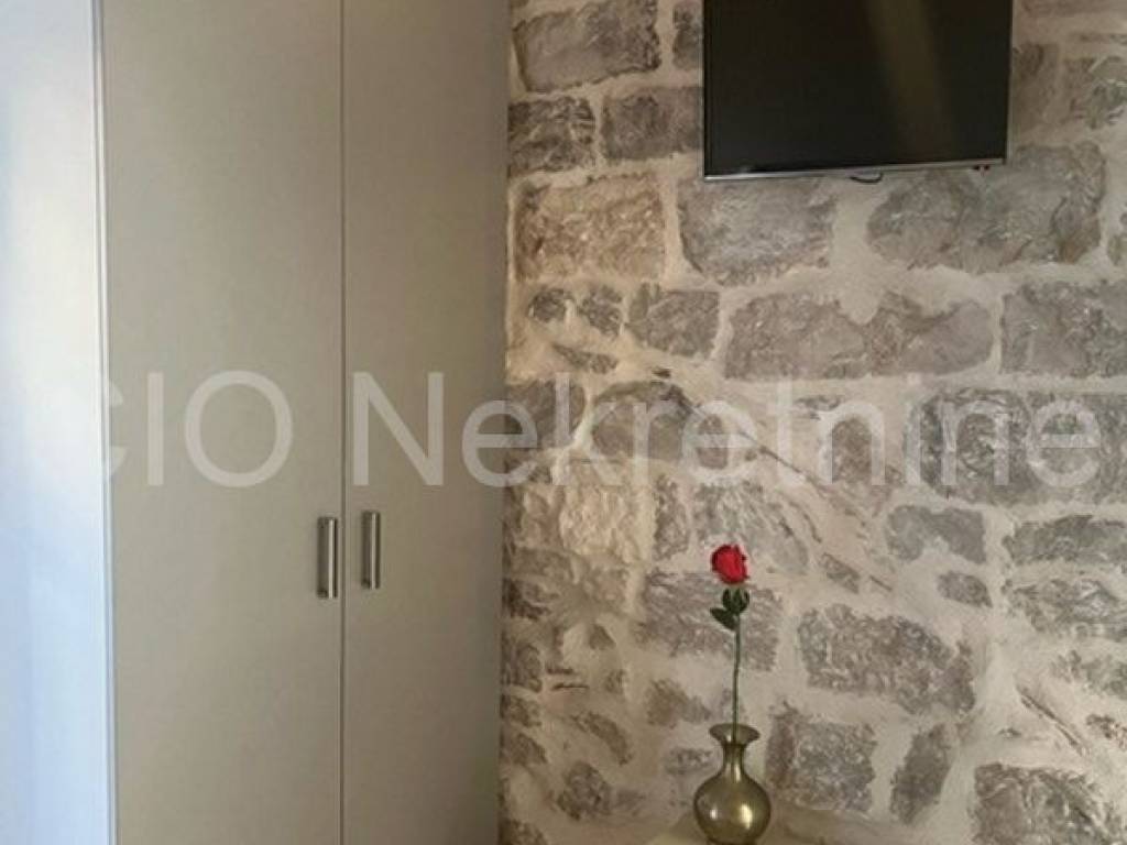 Flat in a building, Rent, Split, Split