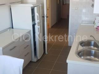 Flat in a building, Sale, Split, Split