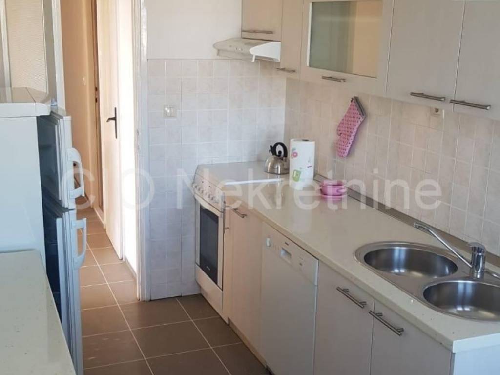 Flat in a building, Sale, Split, Split