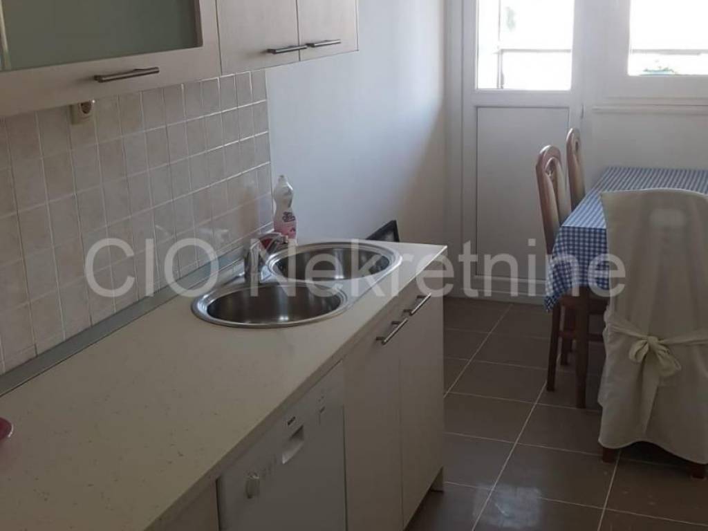 Flat in a building, Sale, Split, Split