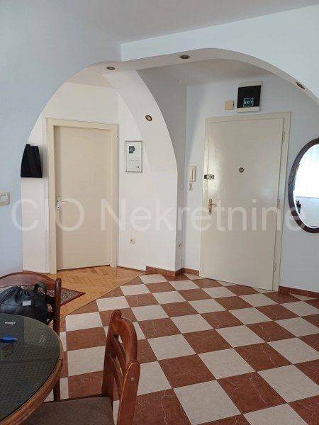 Flat in a building, Rent, Split, Split