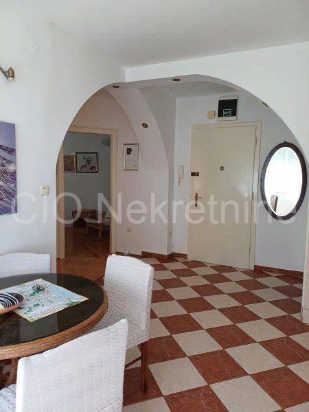 Flat in a building, Rent, Split, Split