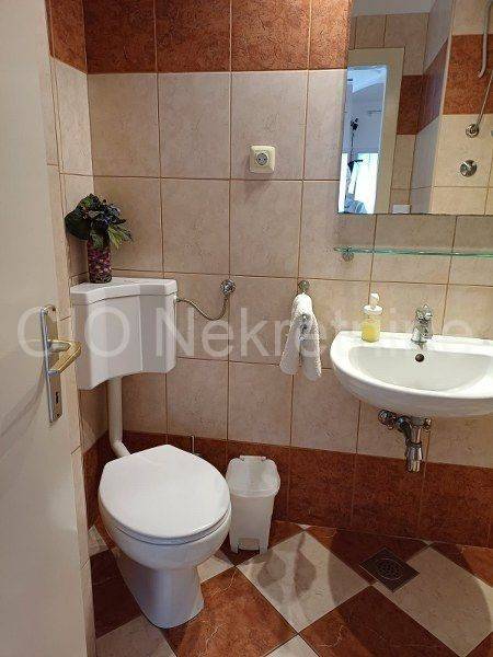 Flat in a building, Rent, Split, Split