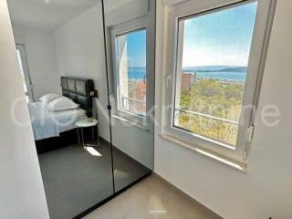 Flat in a house, Rent, Kaštela, Kaštel Kambelovac