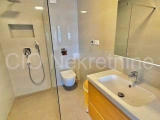 Flat in a house, Rent, Kaštela, Kaštel Kambelovac