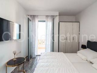 Flat in a house, Rent, Podstrana, Podstrana