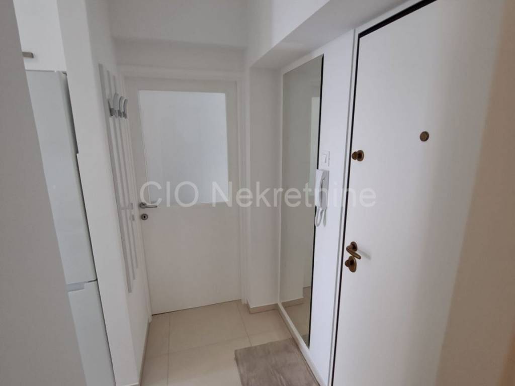 Flat in a building, Sale, Split, Split