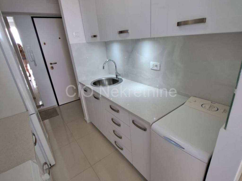 Flat in a building, Sale, Split, Split