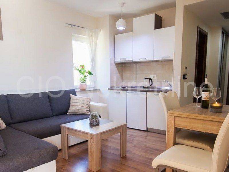 Apart-hotel, Sale, Bol, Bol