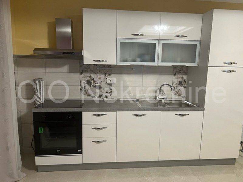 Flat in a house, Rent, Podstrana, Podstrana