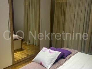 Flat in a house, Rent, Podstrana, Podstrana