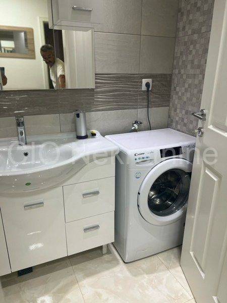 Flat in a house, Rent, Podstrana, Podstrana