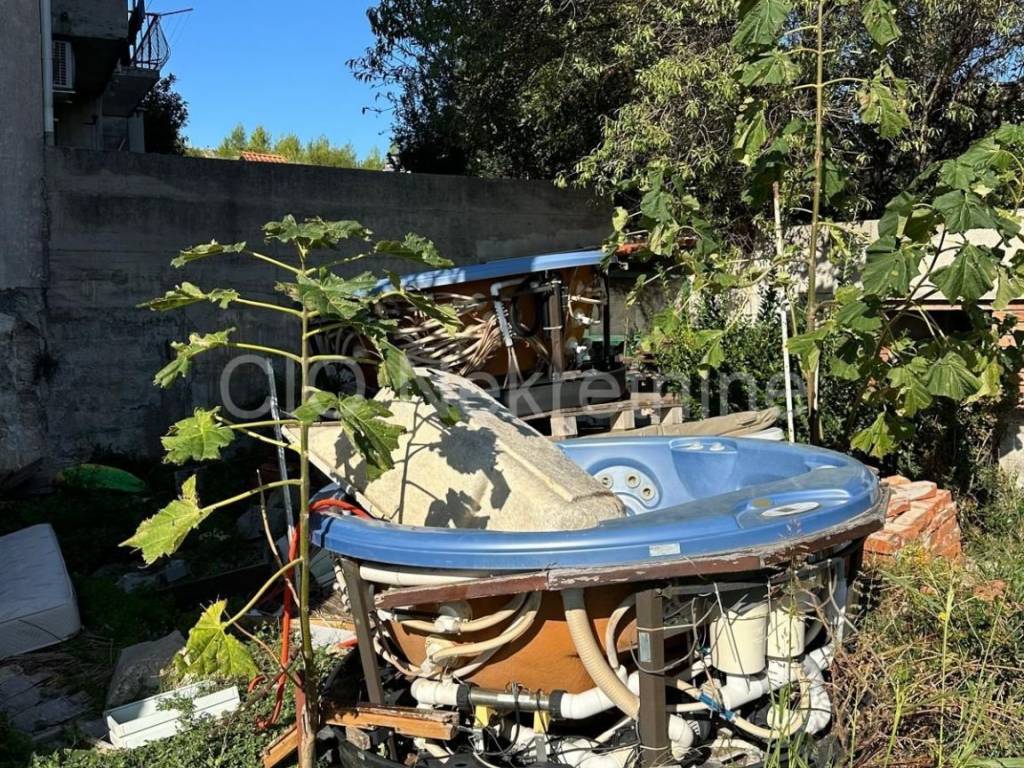 , Sale, Solin - Okolica, Mravince