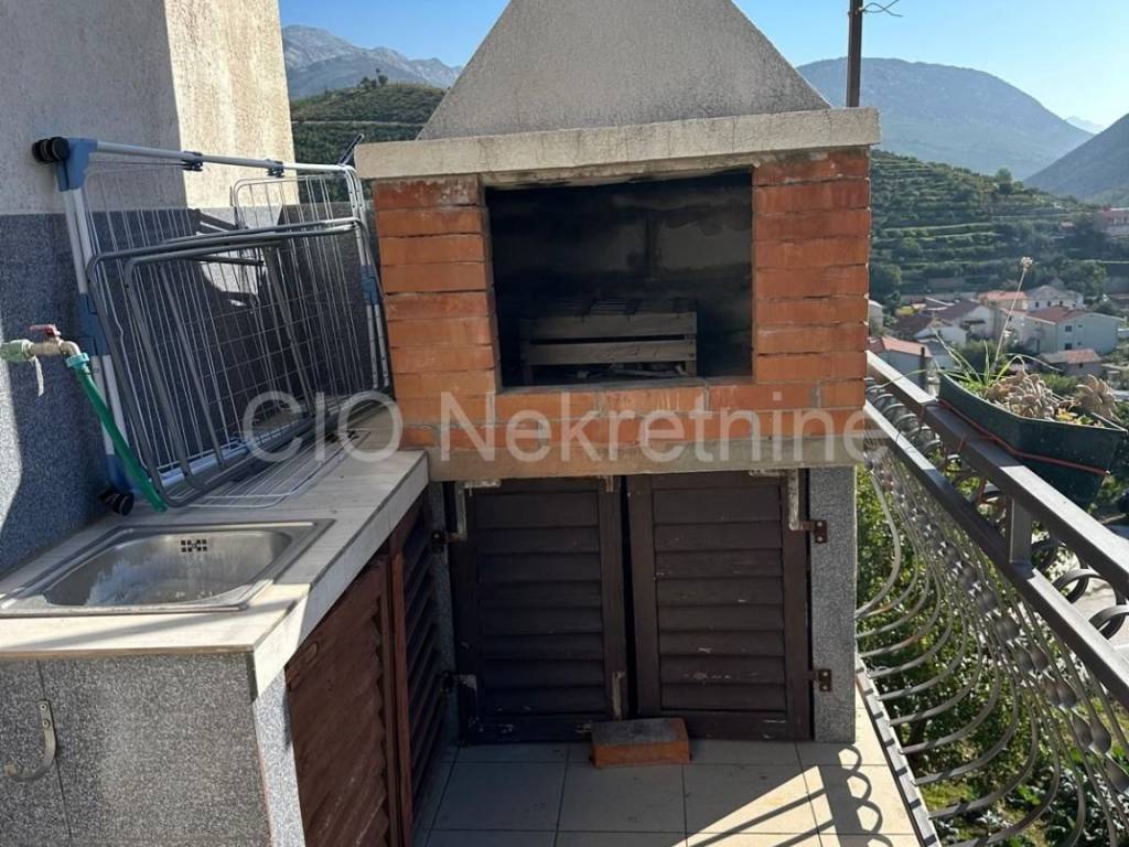 Flat in a building, Sale, Solin - Okolica, Mravince
