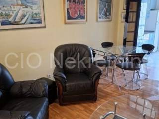 Flat in a building, Sale, Split, Split