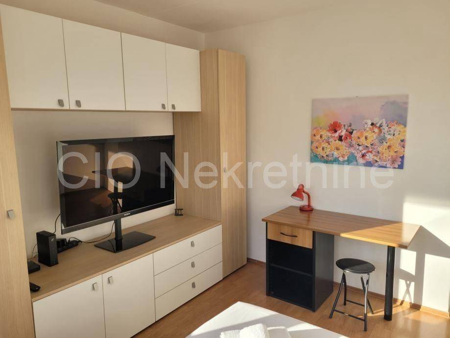 Flat in a building, Sale, Split, Split