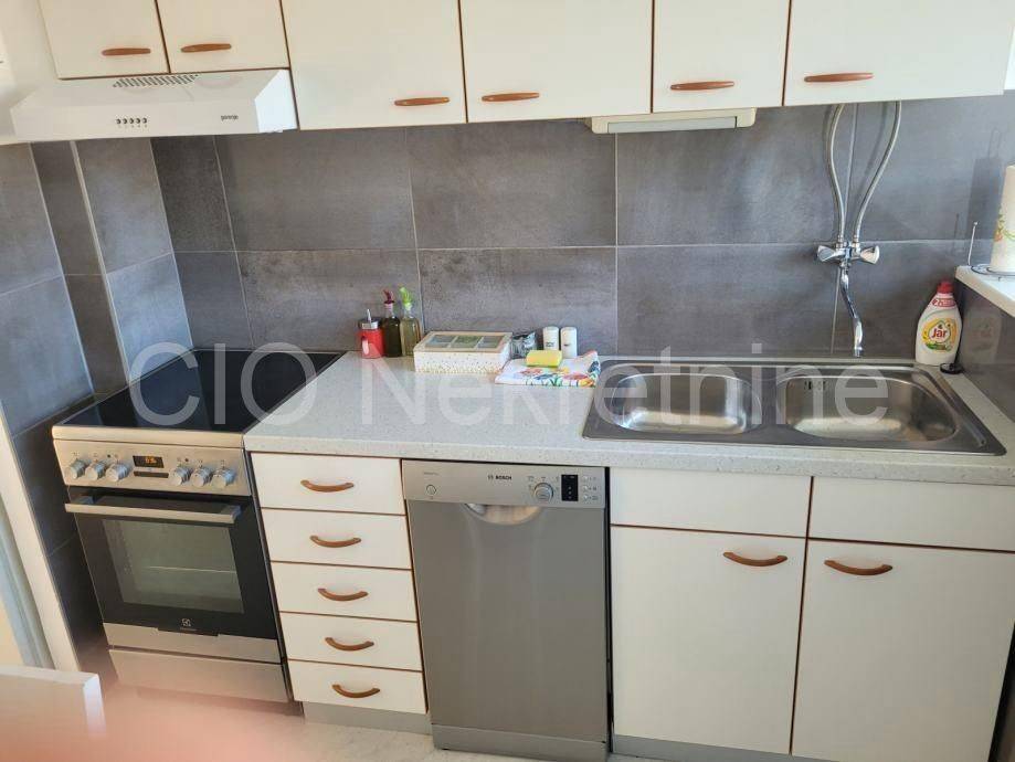 Flat in a building, Sale, Split, Split
