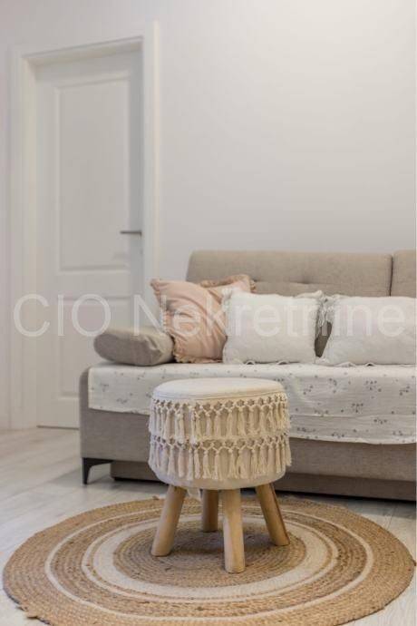 Flat in a building, Sale, Split, Split