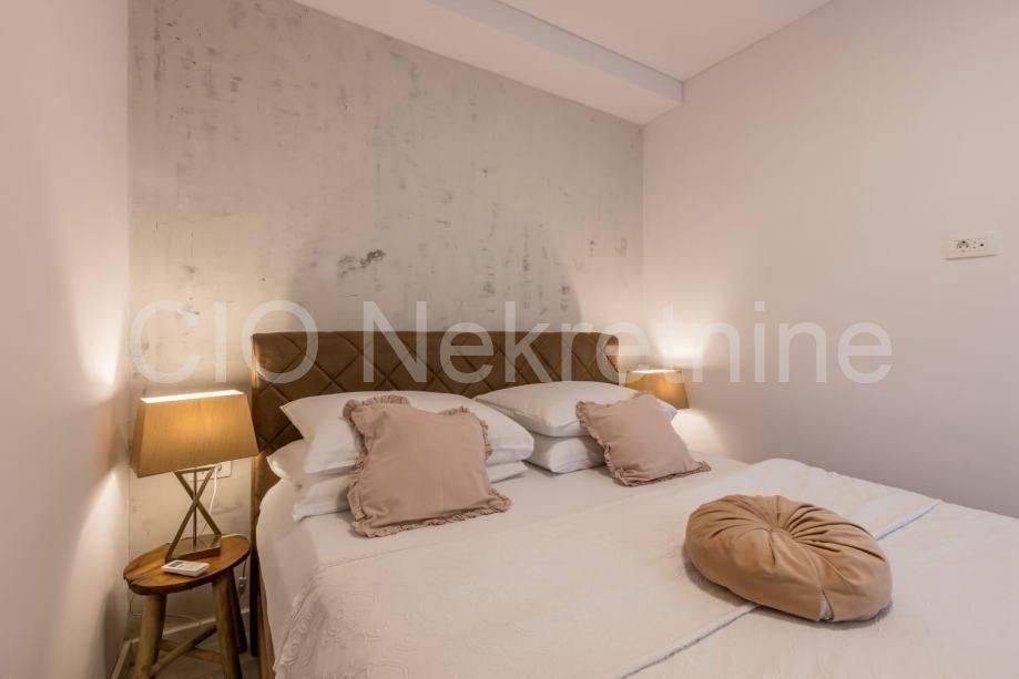 Flat in a building, Sale, Split, Split
