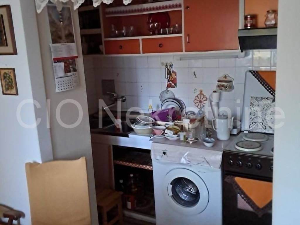 Flat in a building, Sale, Split, Split