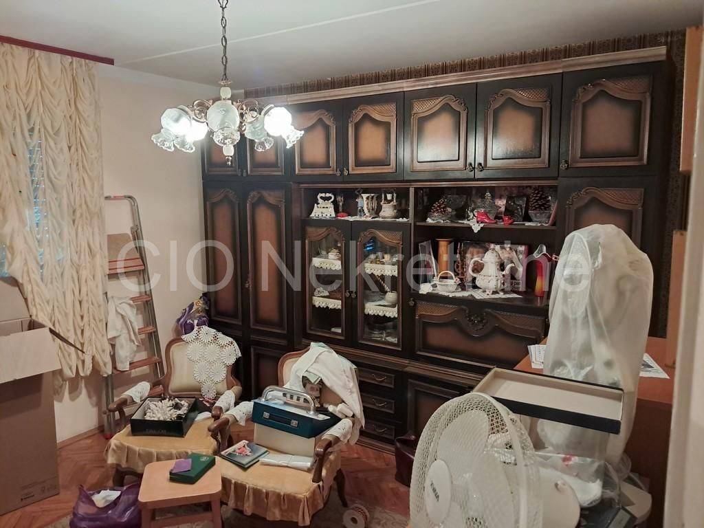 Flat in a building, Sale, Split, Split