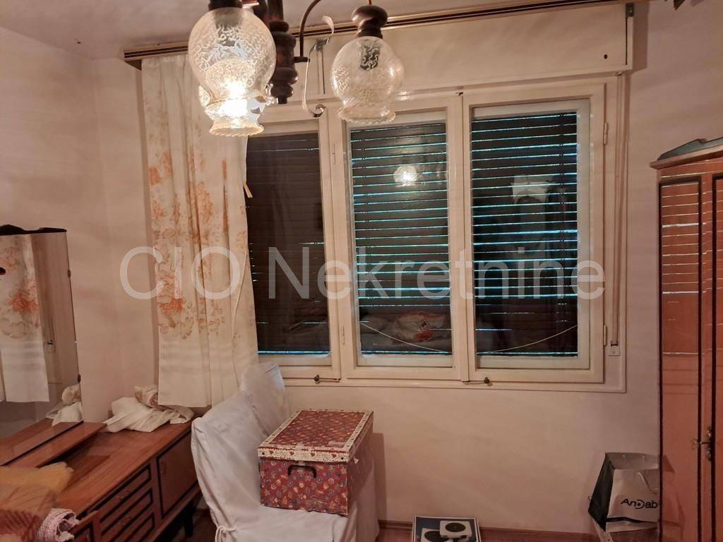Flat in a building, Sale, Split, Split