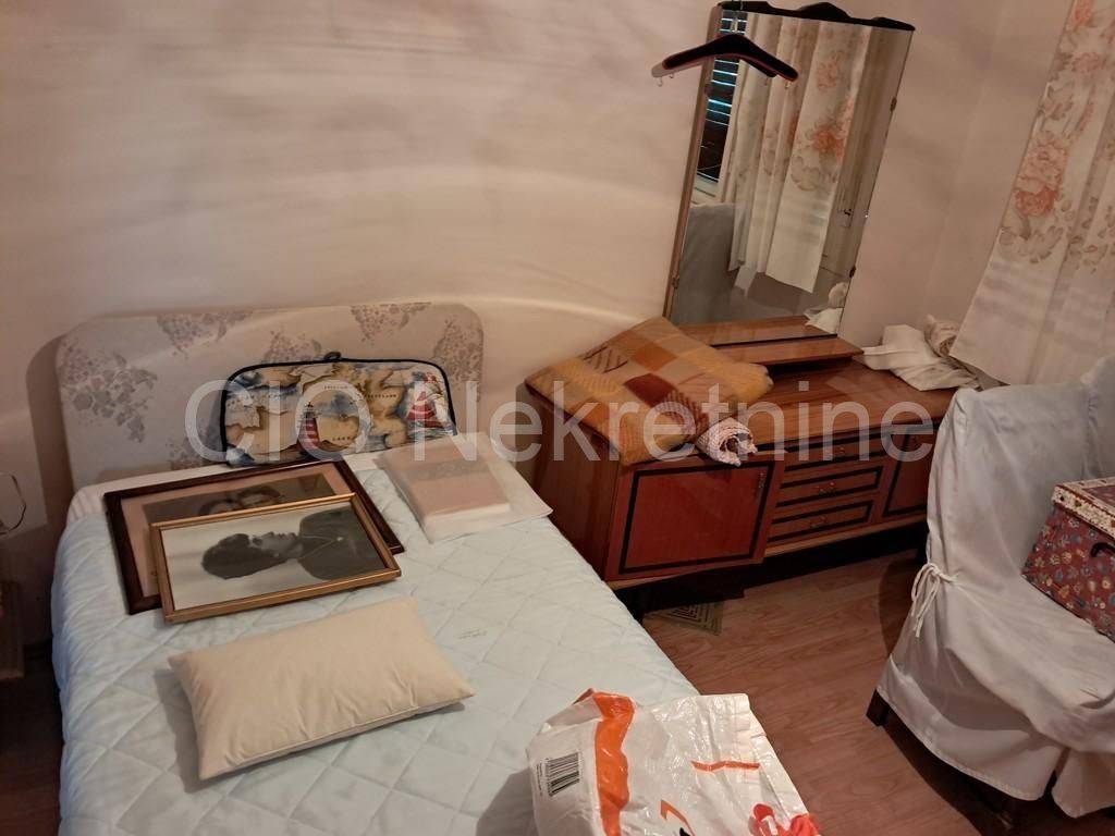 Flat in a building, Sale, Split, Split