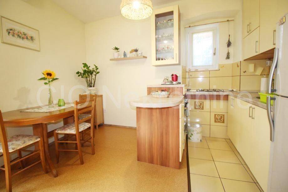 Flat in a building, Sale, Split, Split