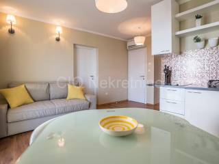 Flat in a house, Rent, Podstrana, Podstrana