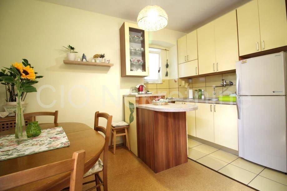 Flat in a building, Sale, Split, Split