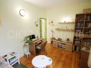 Flat in a building, Sale, Split, Split