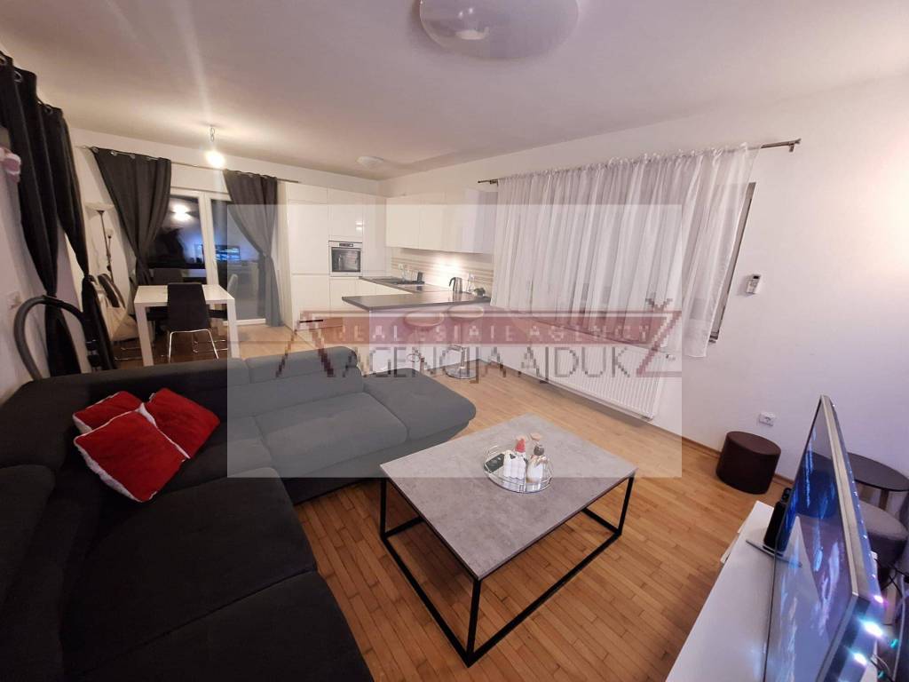 Stan u zgradi, Prodaja, Zadar, Zadar