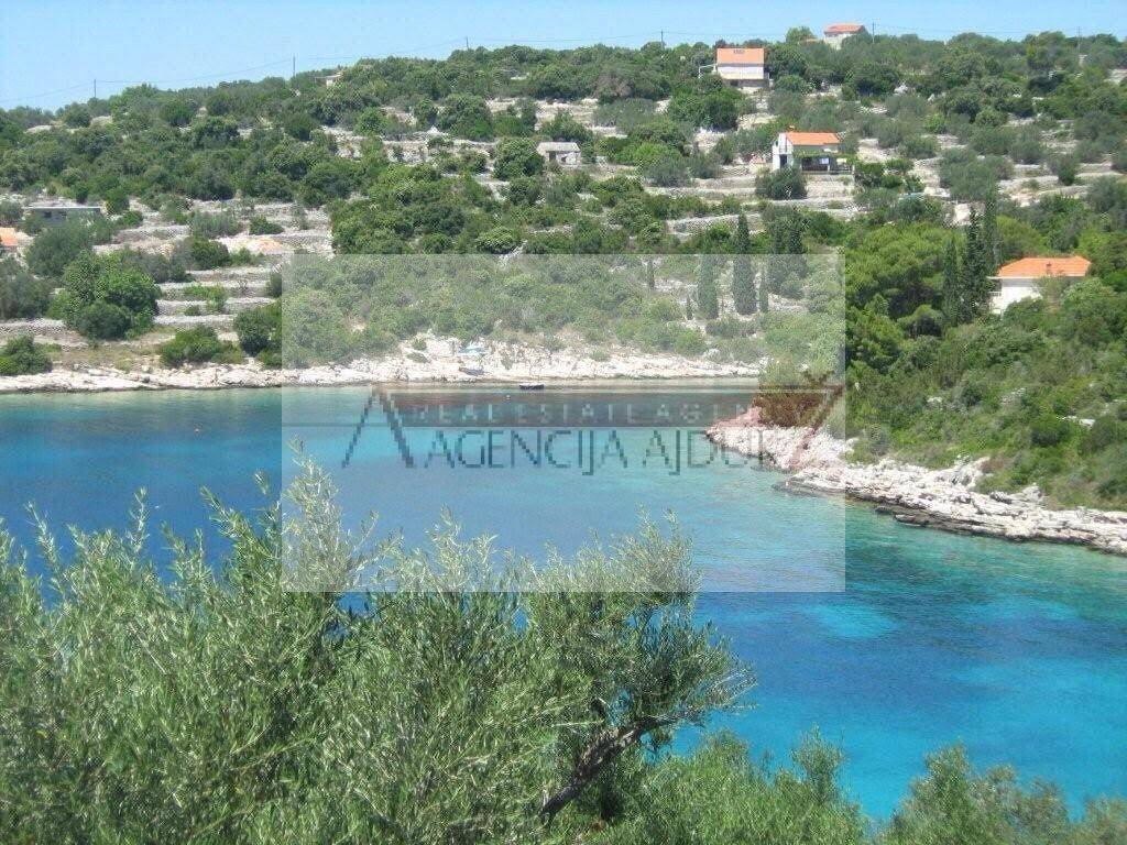 Zemljiste, Prodaja, Vela luka