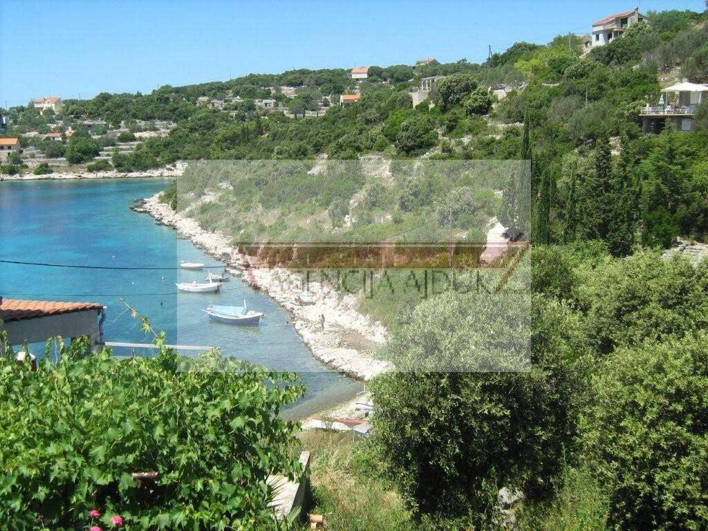 Zemljiste, Prodaja, Vela luka