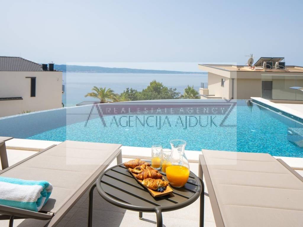 Vila, Prodaja, Podstrana, Podstrana