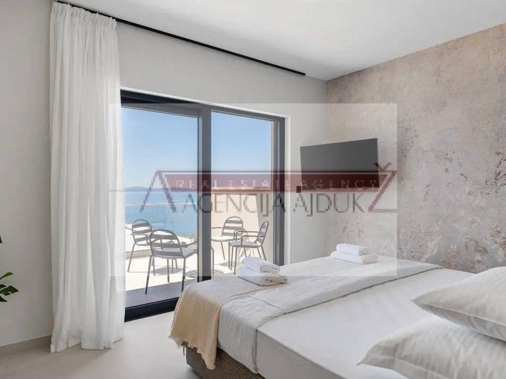 Vila, Prodaja, Podstrana, Podstrana