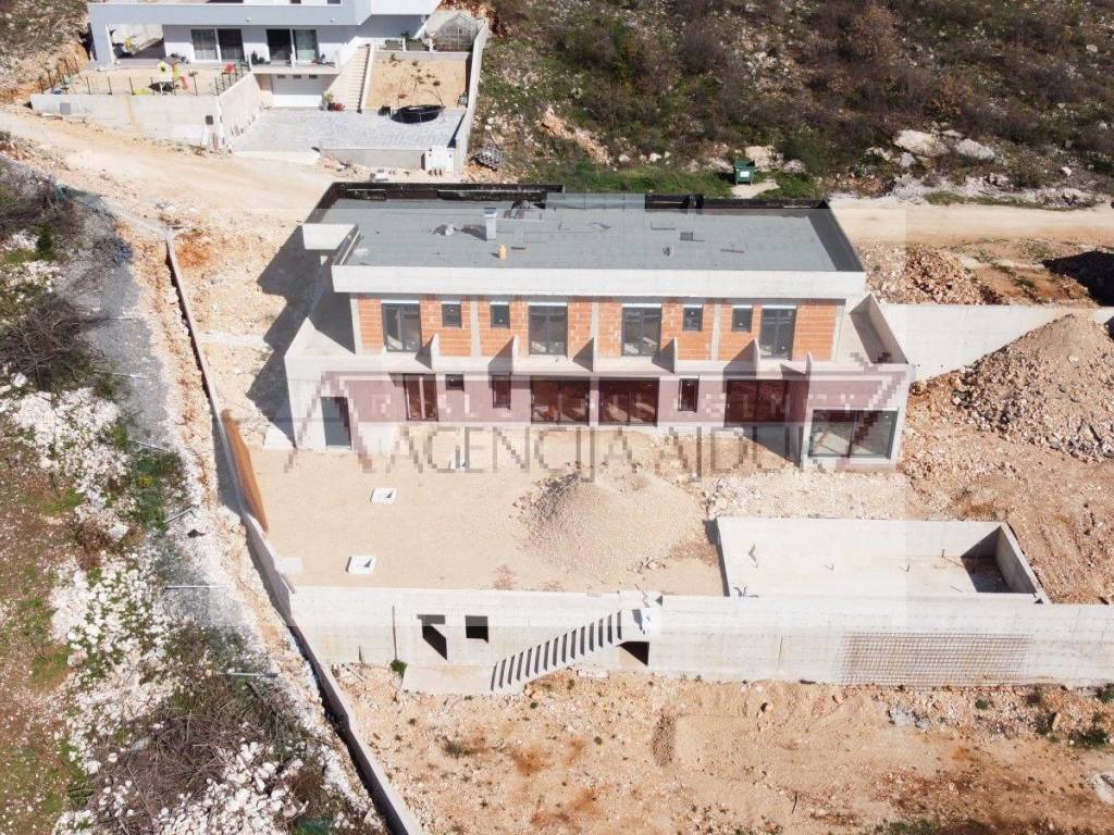 Vila, Prodaja, Imotski, Imotski