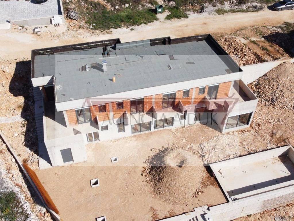 Vila, Prodaja, Imotski, Imotski