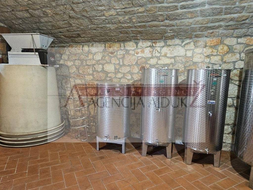 Kamena kuca, Prodaja, Imotski, Imotski