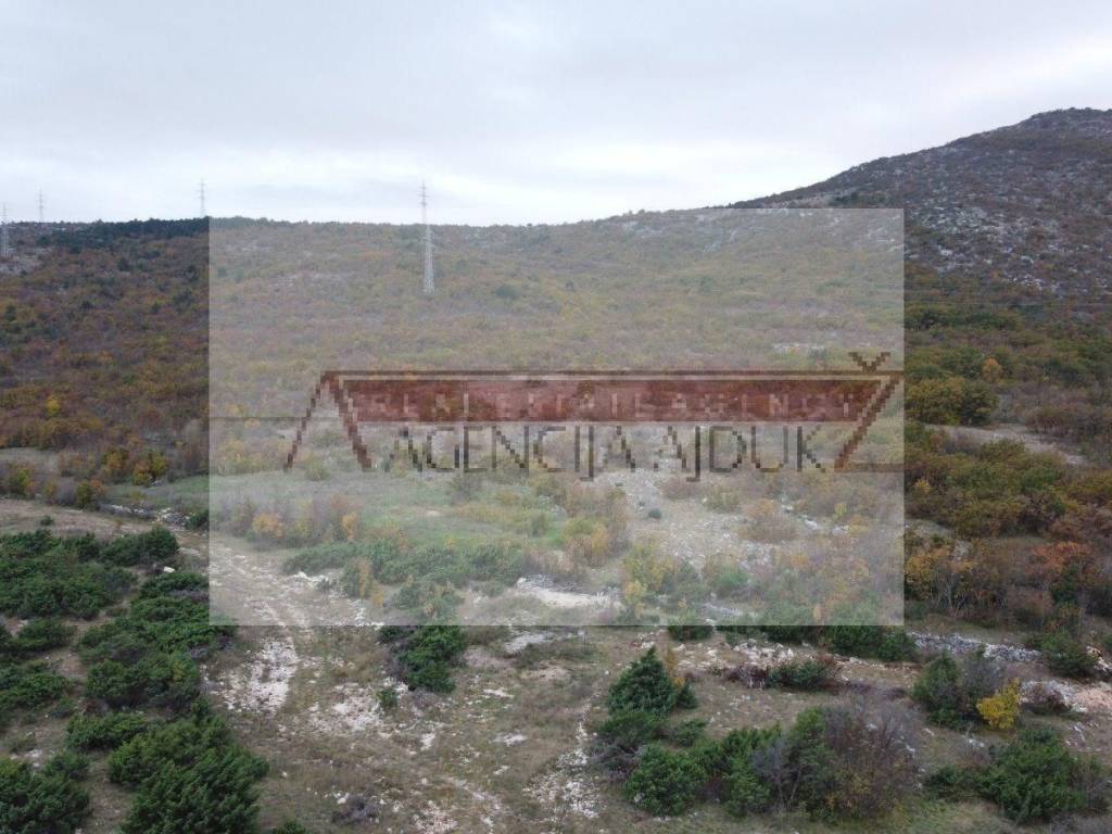Gradjevinsko zemljiste, Prodaja, Klis, Konjsko
