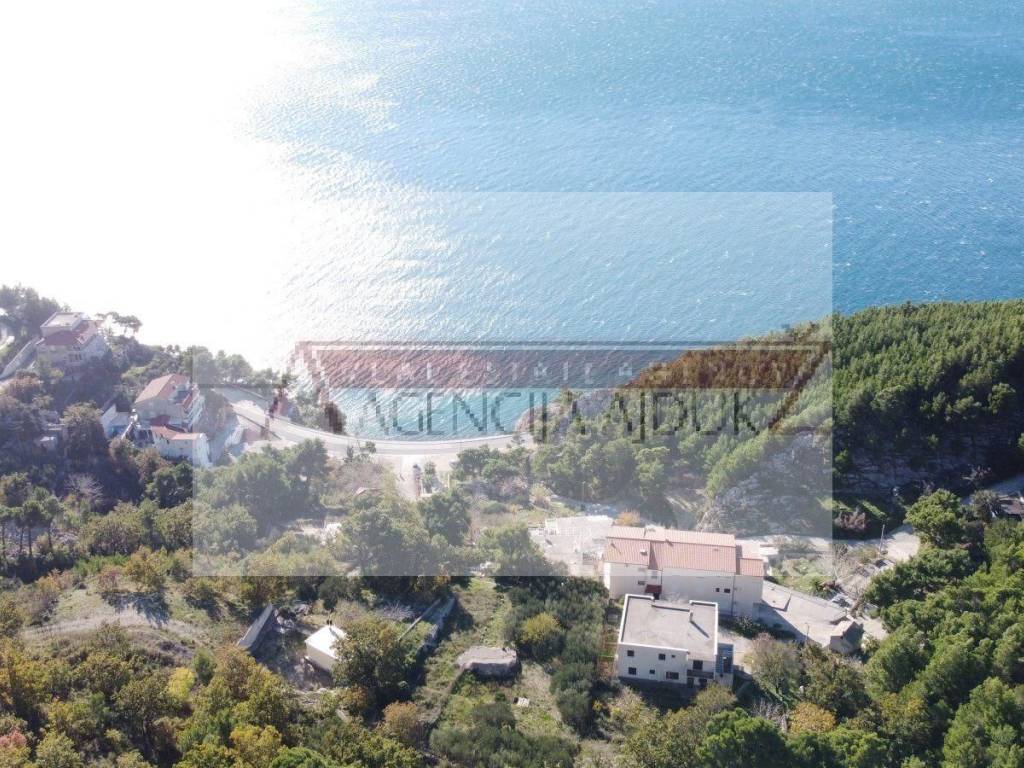 Gradjevinsko zemljiste, Prodaja, Omis, Lokva Rogoznica