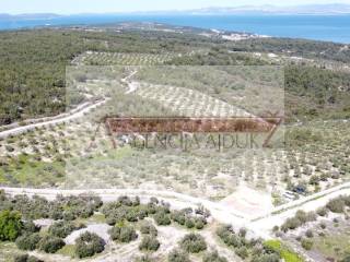 Poljoprivredno zemljiste, Prodaja, Sutivan, Sutivan