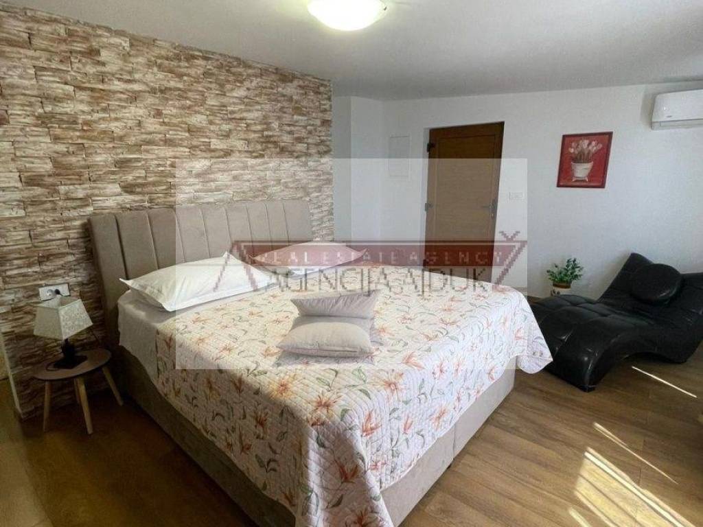 Samostojeca kuca, Prodaja, Omis, Stanici