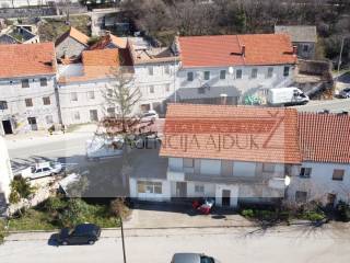 Dvojna kuca, Prodaja, Lovrec, Lovrec