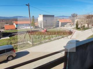 Dvojna kuca, Prodaja, Lovrec, Lovrec