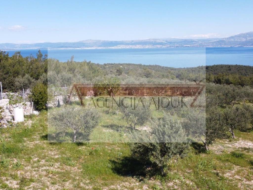 Poljoprivredno zemljiste, Prodaja, Sutivan, Sutivan