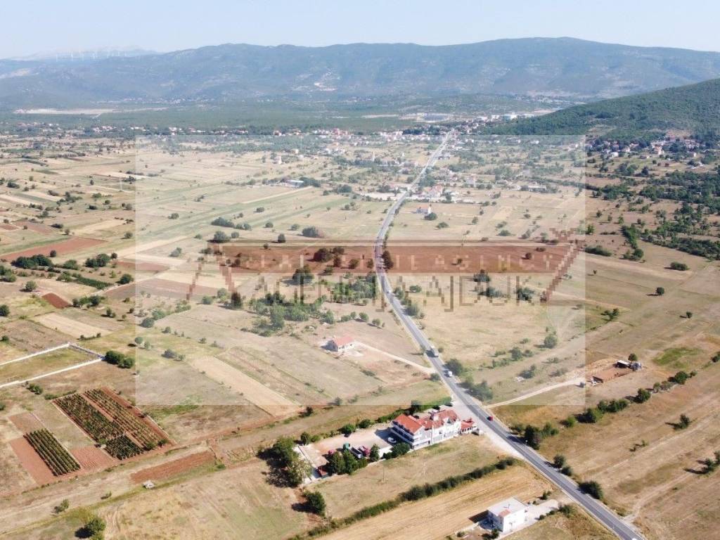 Gradjevinsko zemljiste, Najam, Dicmo, Kraj
